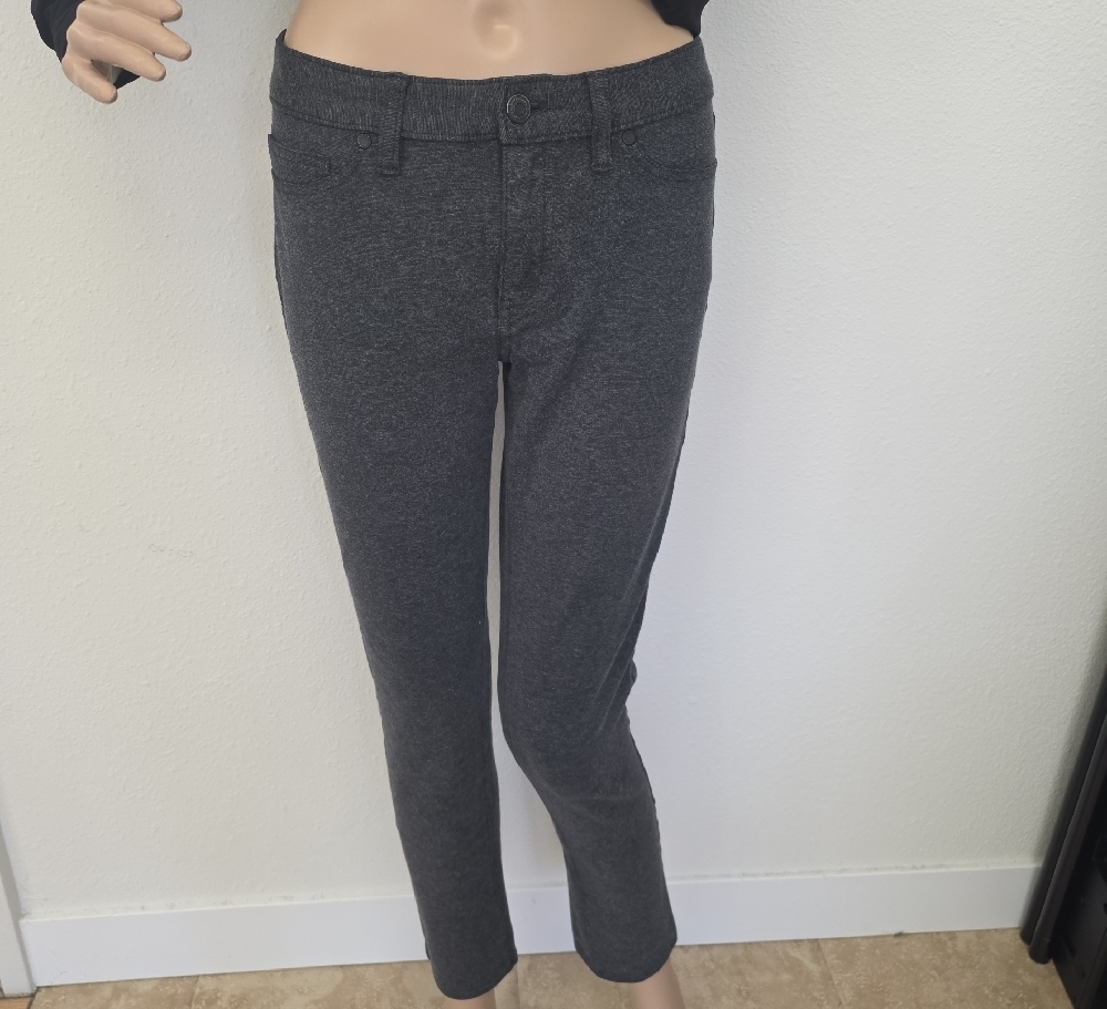 Calvin Klein Women's Stretch Charcoal Heather Jeggings